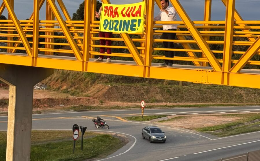 Christiano Puppi lidera movimento “Fora Lula” em Campo Largo e leva manifestação às ruas